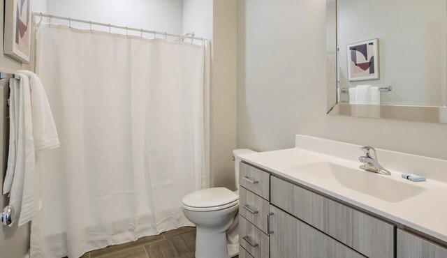 Landing | Beautiful 1BD, Game Room, Courtyard