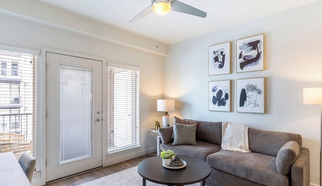 Landing | Chic 1BD, Courtyard, Pool