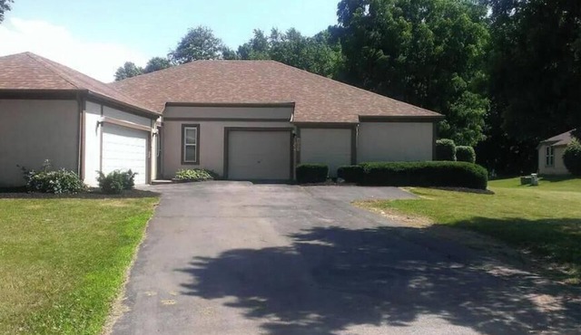 Large Ranch In Old Historic Dublin near Bridge Street district