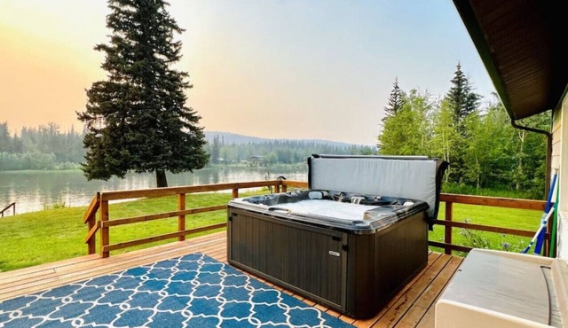Life’s Better on the River!