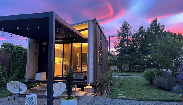 Modern Tiny Cabin on Town Square | Near White Pass