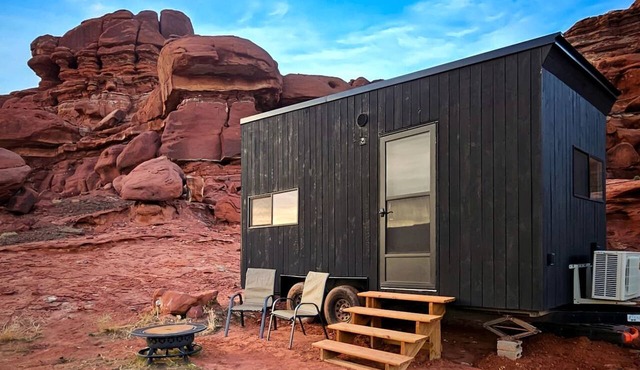 Modern Tiny House on a Secluded Private Ranch for an Amazing Escape in Nature with Incredible Views in Moab, Utah in Moab