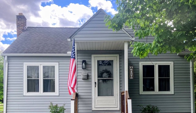 Newly renovated cozy 1-bedroom cottage in charming Lithopolis