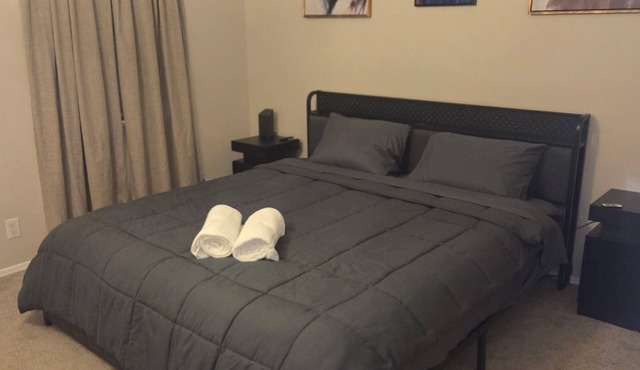 North Valley 3-bedroom townhome