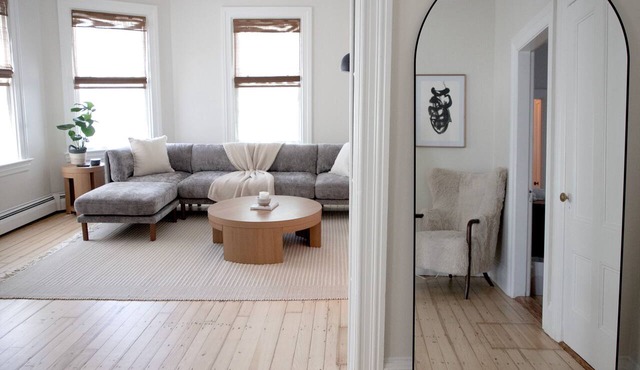 Peaceful and Spacious Boutique 2BR, King Bed Apartment in Providence's East side