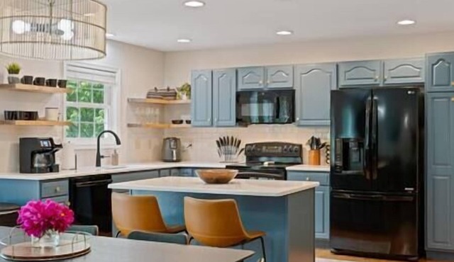 Pet Friendly-Mountain Getaway-Close 2 Everything