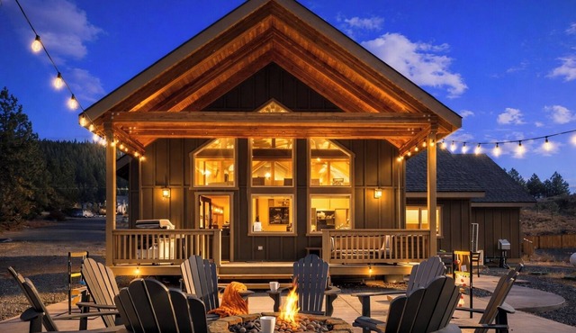 Pool Access+Mins 2 Lake (Pet/GameRm/HotTub) + 1PM Check In/Out