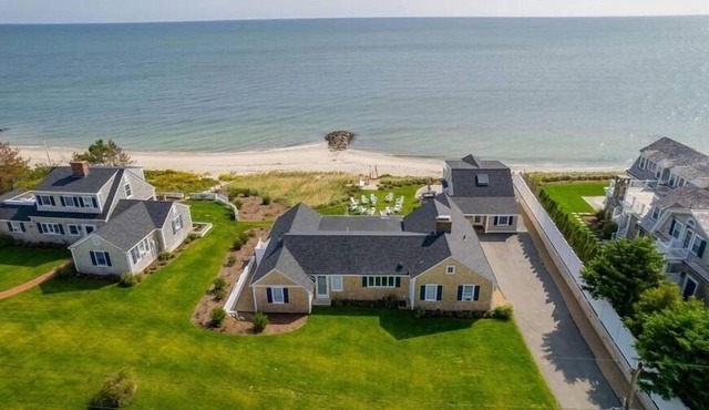 Private beach all for you! 6 bedrooms and 5 full baths. RPMS053