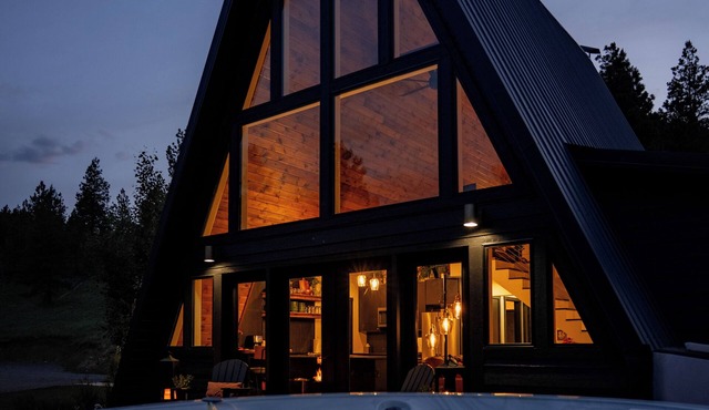 PSecluded Montana A-Frame with Hot Tub and Views