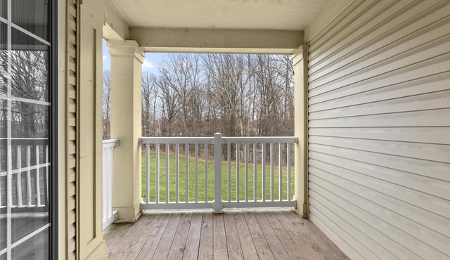 Quiet 2Bedroom minutes from Easton