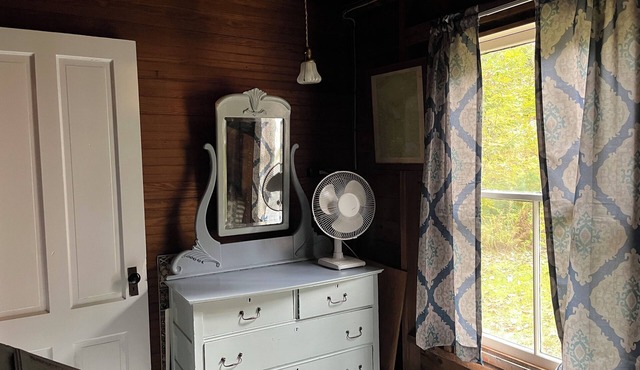 Quiet rustic camp at beautiful Sebec Lake.boating, fishing, swimming, hiking. in Willimantic