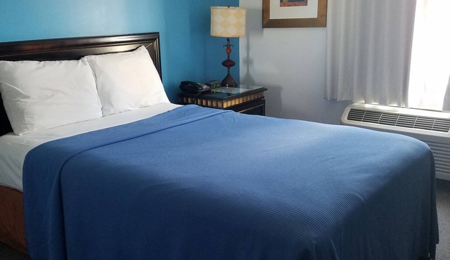 Ramada by Wyndham Williston in Williston