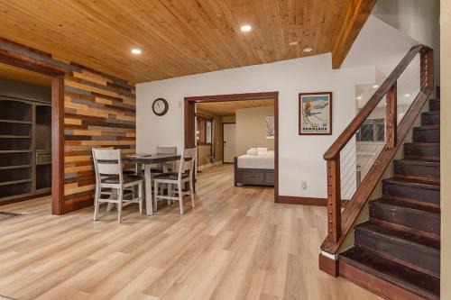 Residential Area Ski Chalet by Creek - Sleeps 6