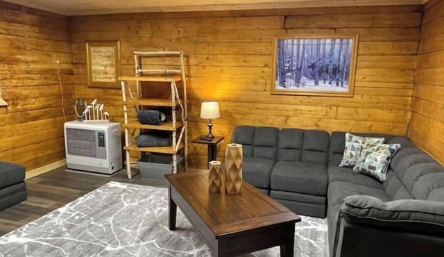 Rustic Cabin at 17.5 Chena Hot Springs Rd.