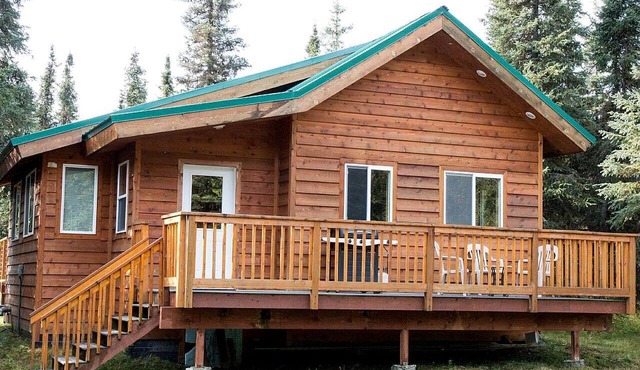 Rustic Log Cabin on the Banks of Kenai Lake, Alaska
