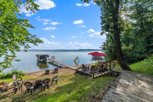 Sandy Beach Family Getaway w/Fire Pit & Deck!