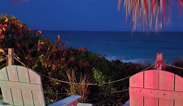 Sea Scape Oceanfront Motel