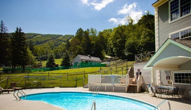 Ski On/Off Winter Mountain Suite Jiminy Peak- Sleeps4- Home Away From Home