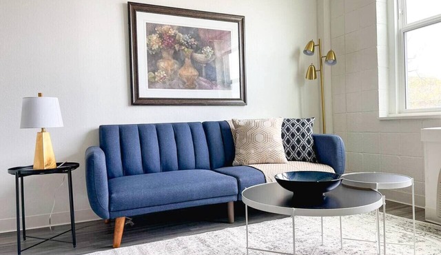 Sleepover | Marvelous 1BD/1BA + Gym - Cincinnati