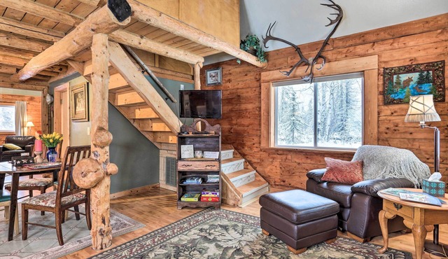 'Snowshoe Cabin' w/Gas Grill: Fish & Hike!