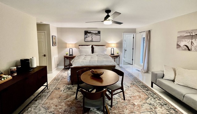 Spacious golf course view Studio in Pinehurst