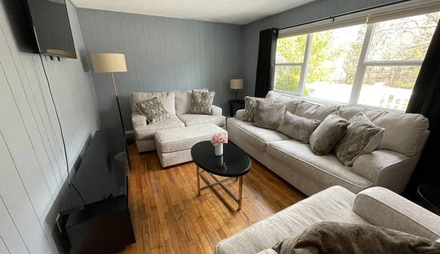 Spacious Jersey Shore Home Beaches, Six Flags & Fort Dix Nearby