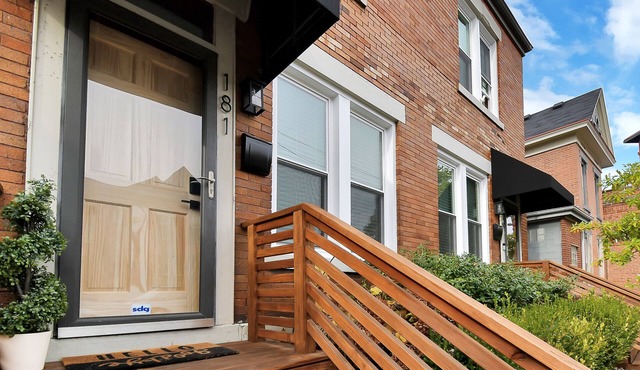 Spacious newly-renovated Downtown Columbus home
