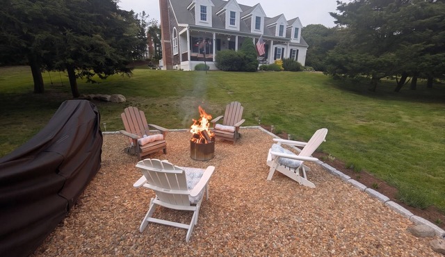 Spectacular 3-bedroom adult beach retreat at the end of a quiet cul-de-sac.