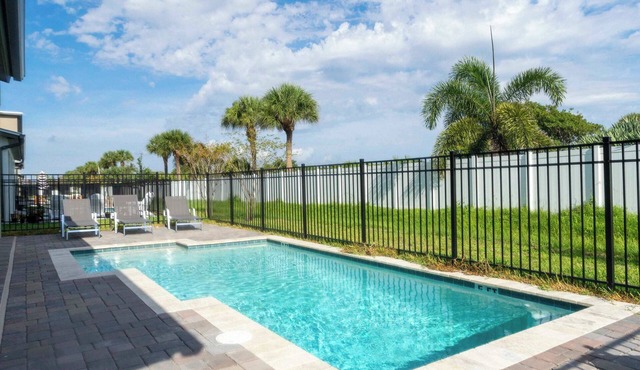Sprawling 8BR Estate with Private Pool