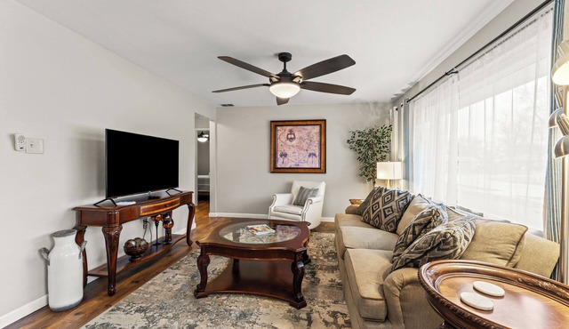 Stay active, rest easy in this updated 2BR near The Greene! Perfect for snowbirds seeking comfort, convenience, and peaceful living close to shops, dining & medical care. Your cozy home-away-from-home awaits.