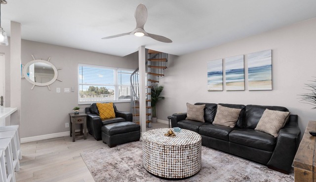 Sunset Harbor Getaway · On the Bay!