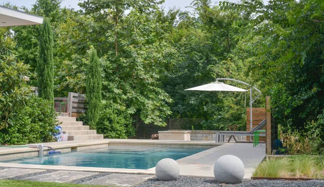Swimming pool + Spacious Modern Home + Easy Downtown Access = Awesome!