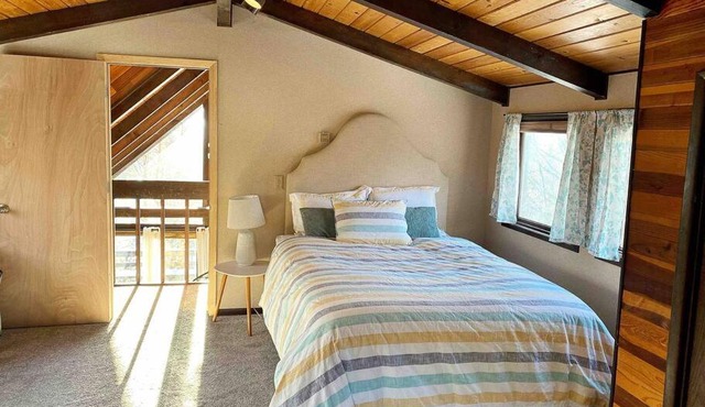 The Bel-Hygge Chalet Coziness/Comfort the AK way