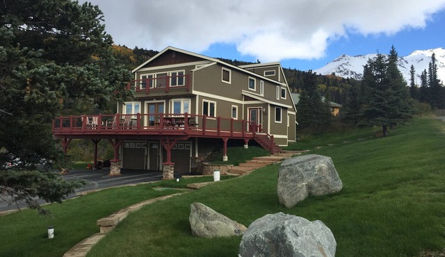 The Best Alaskan Get Away Retreat For Your Family Or Group