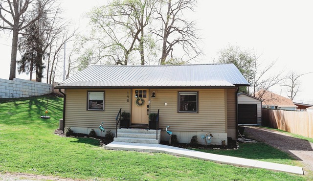 The Buckeye Cottage – Family-Friendly Getaway Near Buckeye Lake