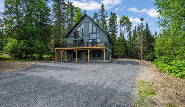 The Camp on Cottage | Pet Friendly | Air Conditioning