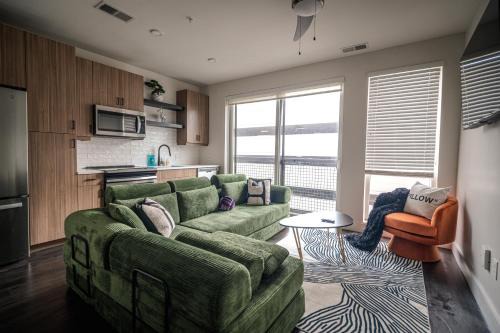 The Green Haus Luxury 1BR in West Midtown