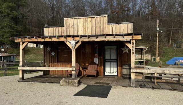 The Hitching Post | Near Hocking Hills