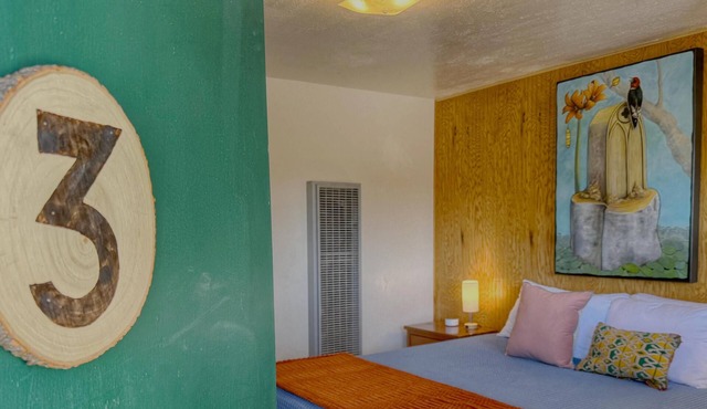 The Mokee Motel (Room 3)