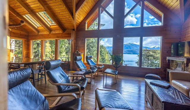 Thimbleberry Bay House