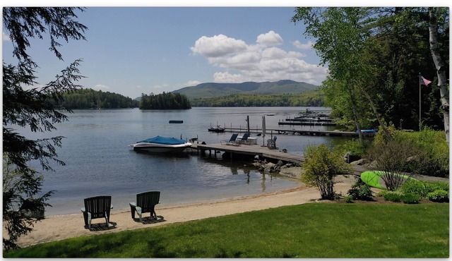 Timber Frame Sunapee Lakefront, Sandy Beach, Minutes to Mt. Sunapee Skiing