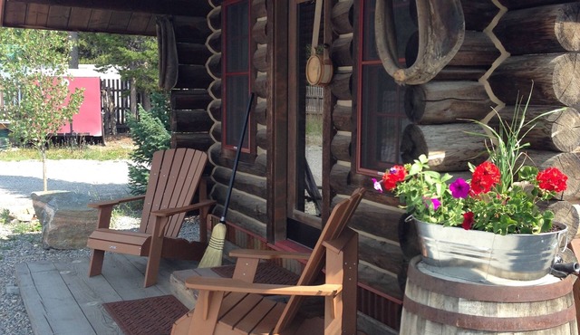 Trapper Cabin - 1 Night Min - No Cleaning Fee