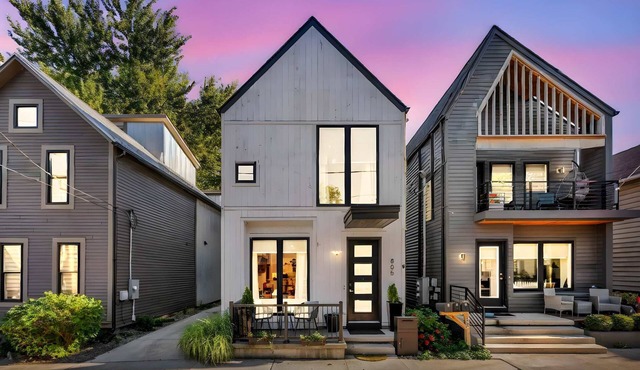Tremont Modern Stay | Gym + Sleeps 8