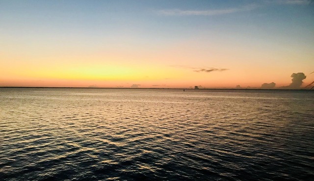 Waterfront Condo, Launch Views, Short-Term Corporate, Seasonal, Monthly Rental