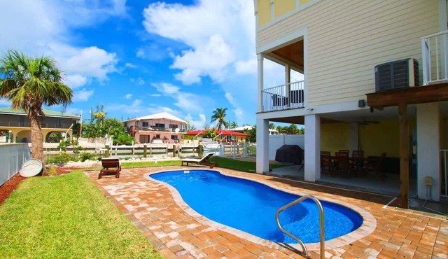 Waterfront House w/Private Pool & Dock
