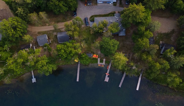 Webb Lake, Hackensack, Northern MN - 3 Bedroom, Sleeps 8 - Cabin #7 Blue Water in Hackensack