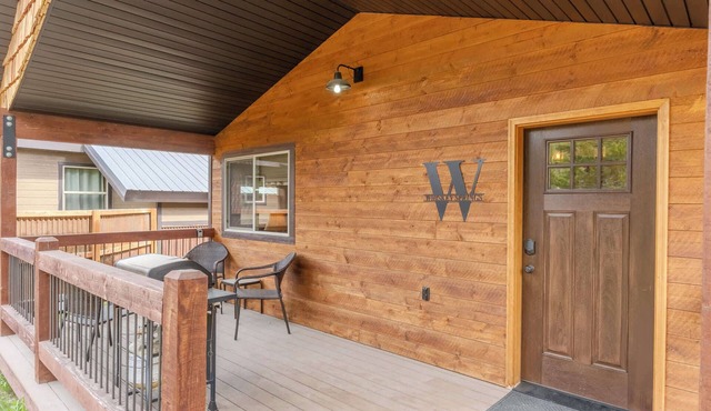 Whiskey Springs Cabin