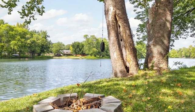 White River Hideaway Waterfront Fun & Relaxing Views