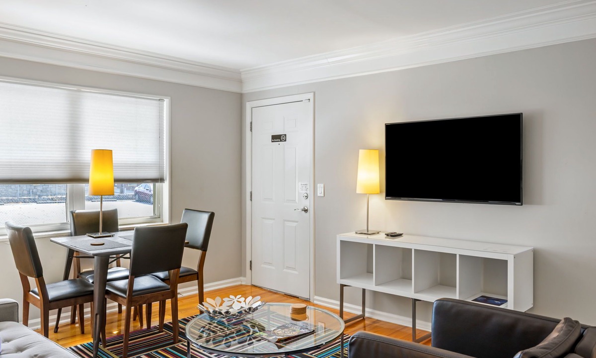 Brookwood Apartment | (BC1bJ) Great Value, Serviced Condo in Quiet Neighborhood
