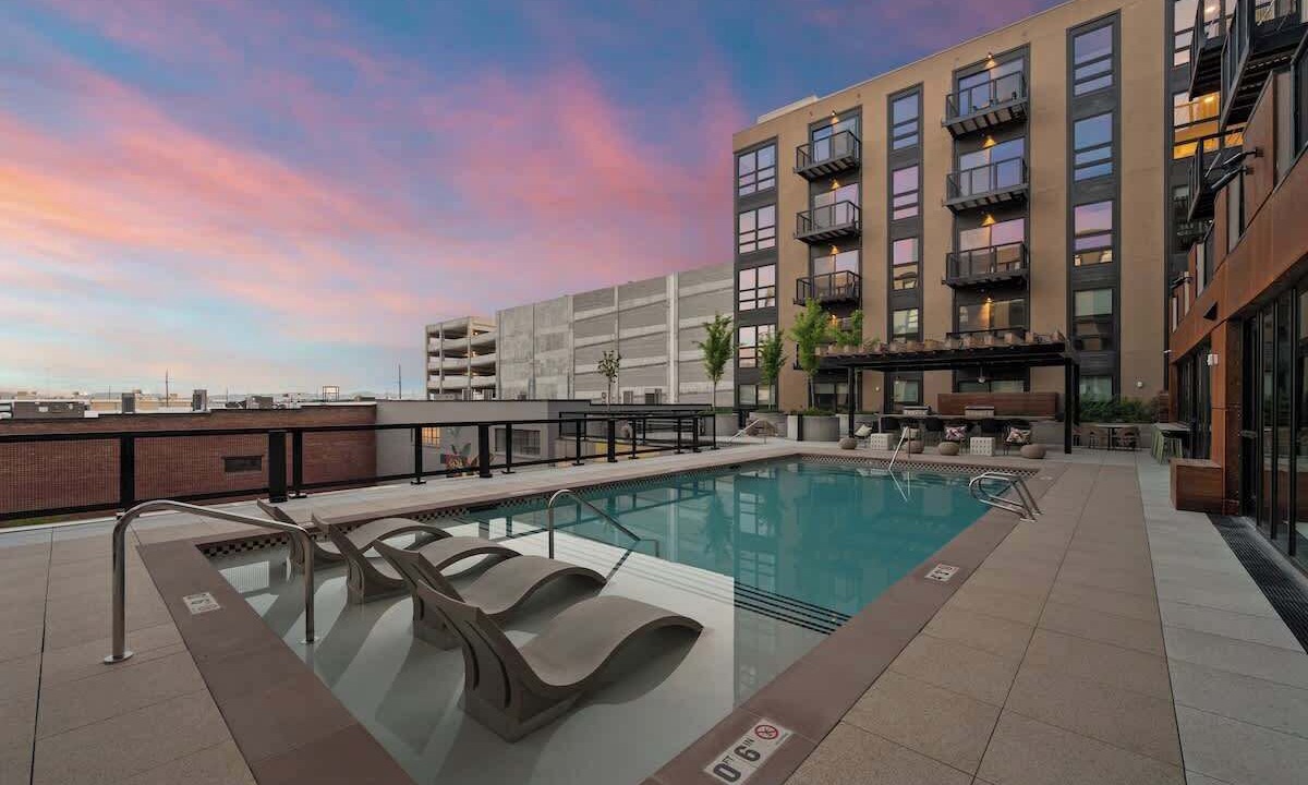 People's Freeway Apartment | Downtown Salt Lake City Luxury Retreat - Pool, Sauna, and Parking